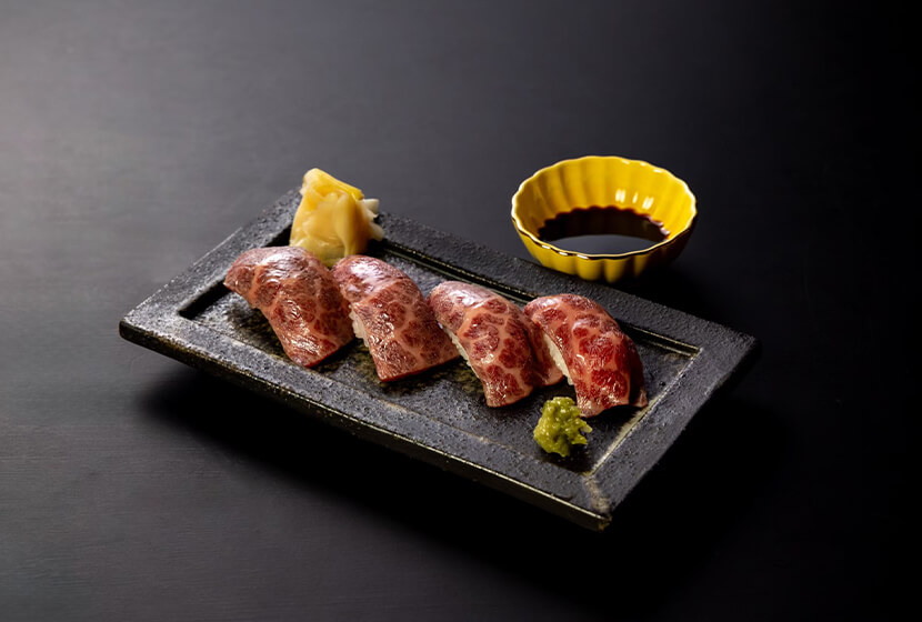 福岡中洲　焼肉仁　寿司霜降り肉の炙り握り